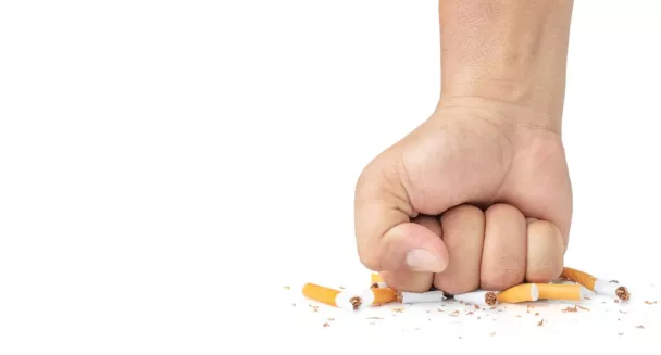 Tabac - sevrage : la prescription simple d'un médecin brésilien pour aider  à arrêter de fumer - BBC News Afrique